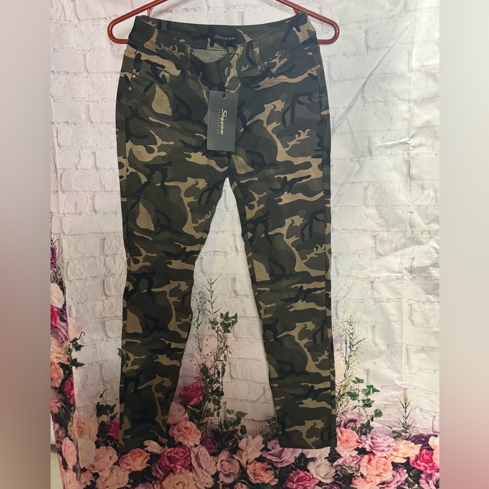 Shinestar Camouflage Women's Pants